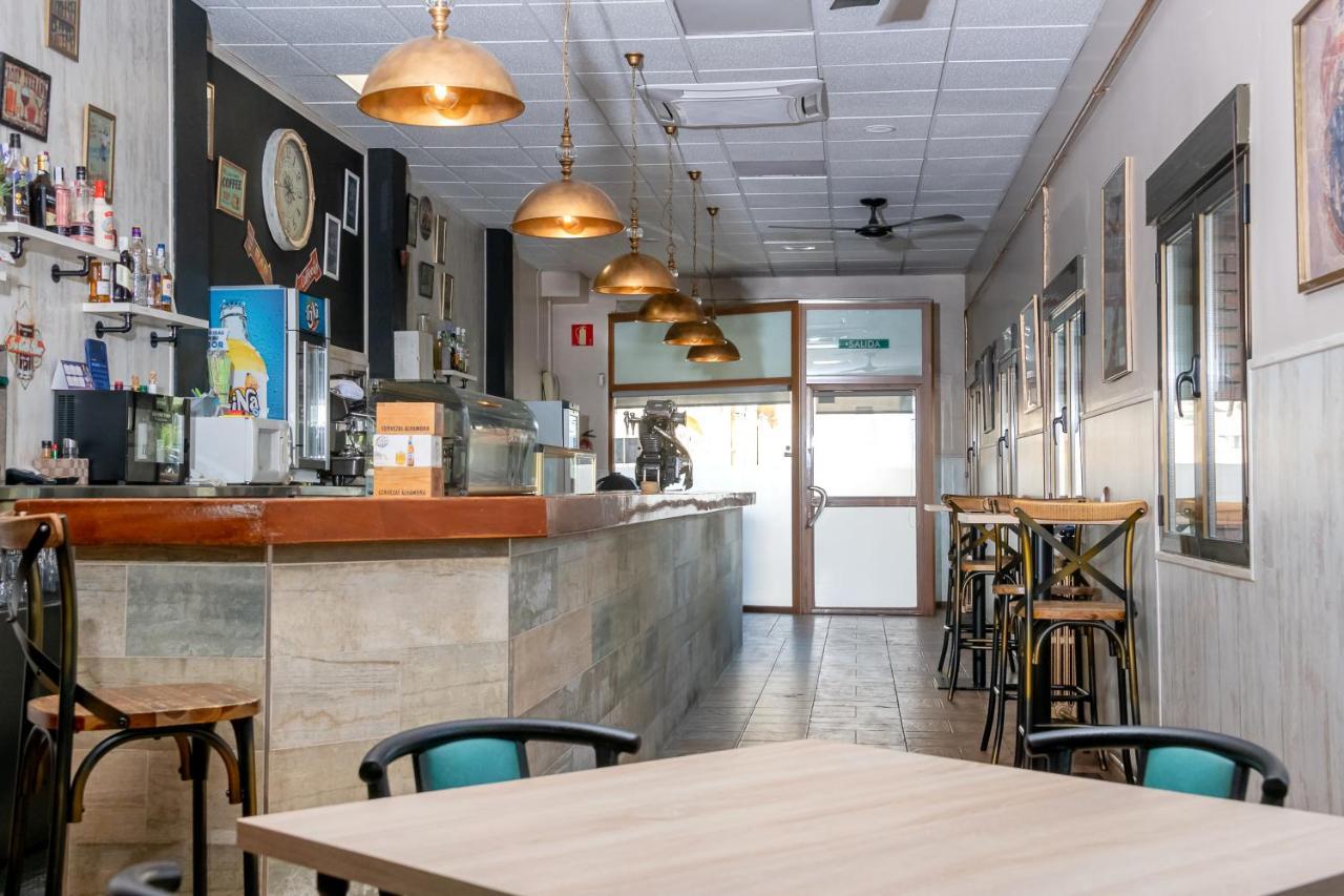 Hostal El Trillero Alcañiz Eksteriør bilde