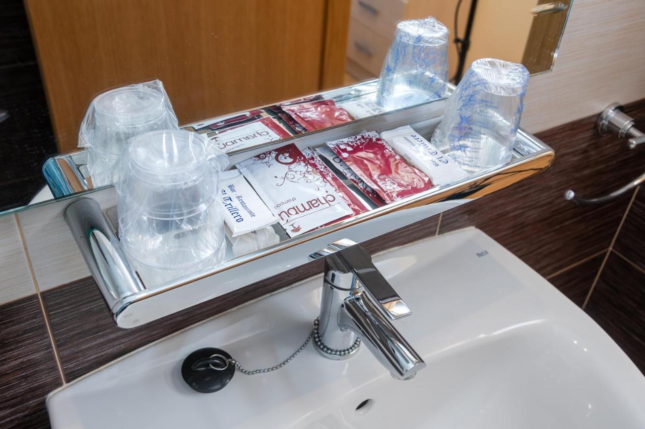 Hostal El Trillero Alcañiz Eksteriør bilde